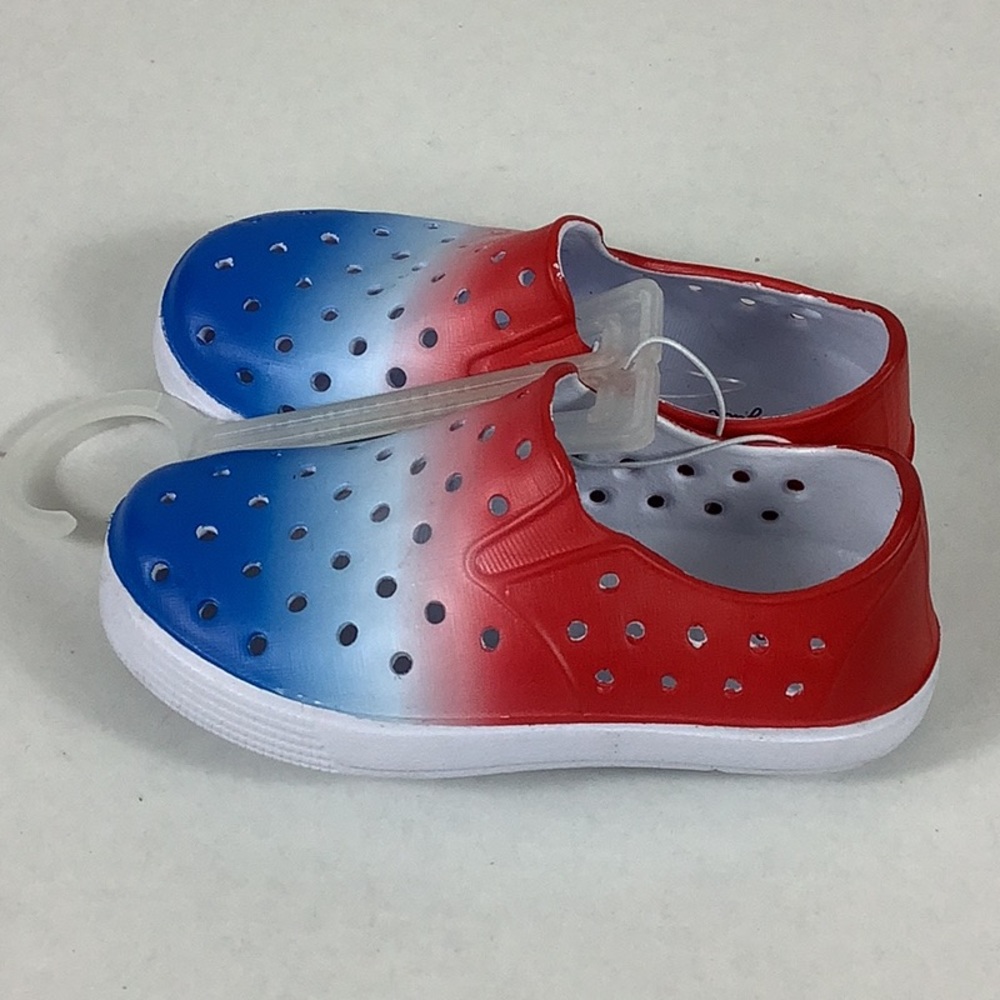Cat & Jack Water Shoes Jese Americana